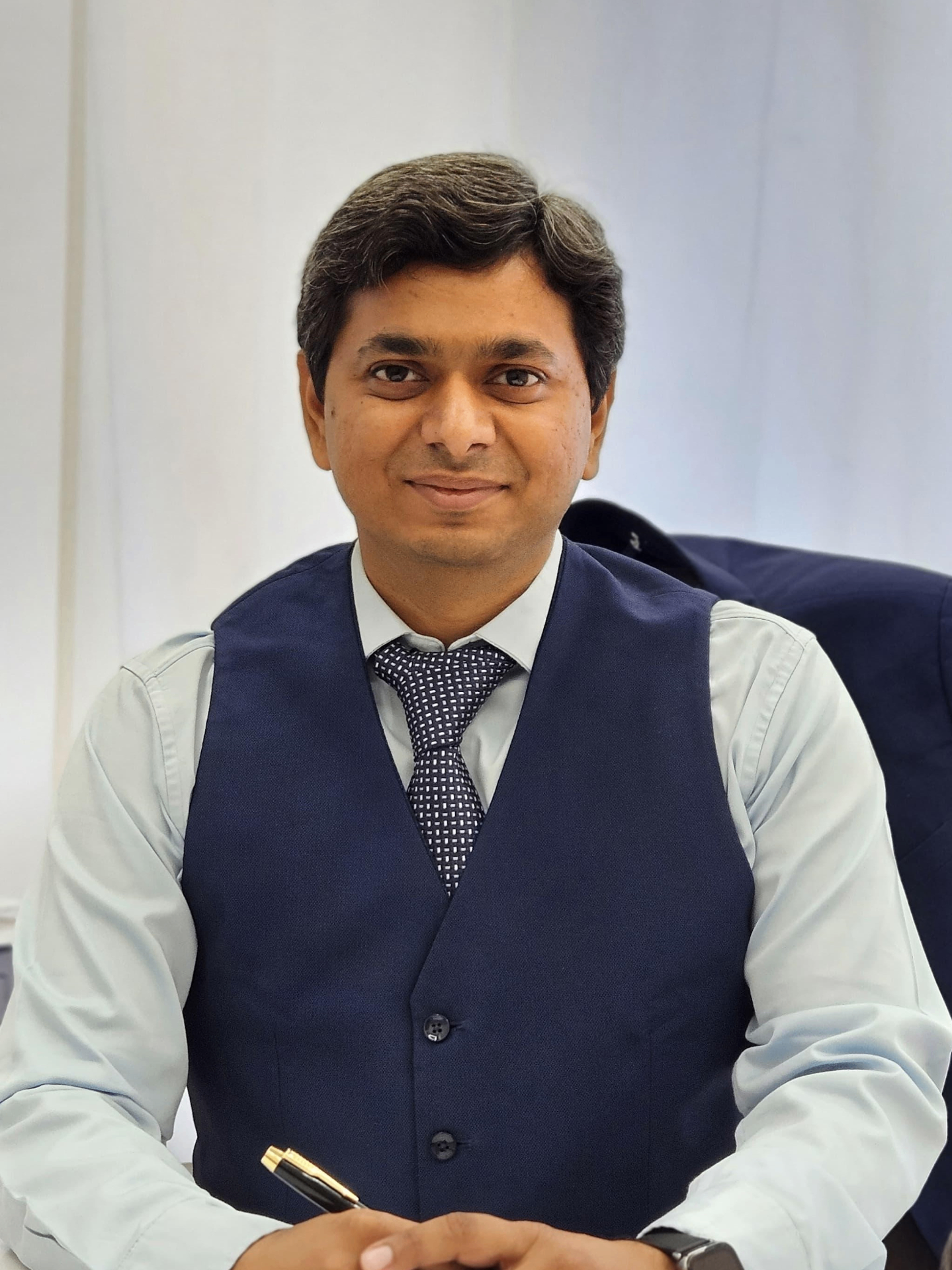 Dr. Nisarg Parmar - Neurosurgeon